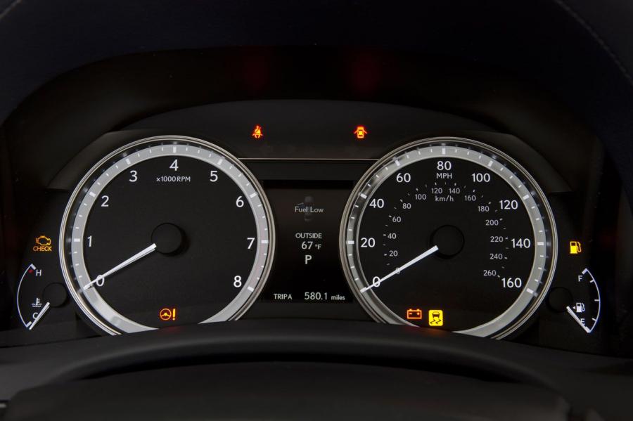  Lexus GS350 2011 года  (фото 79 из 99)